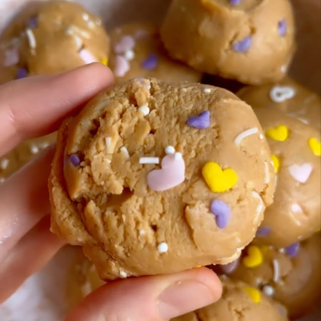 Cake energy bites with MariGold Whey Isolate Protein Powder