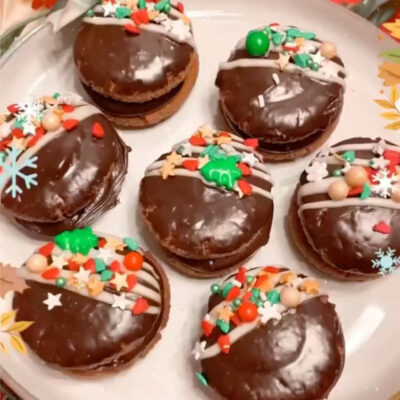 Double Chocolate Dipped Xmas Whoopie Pies