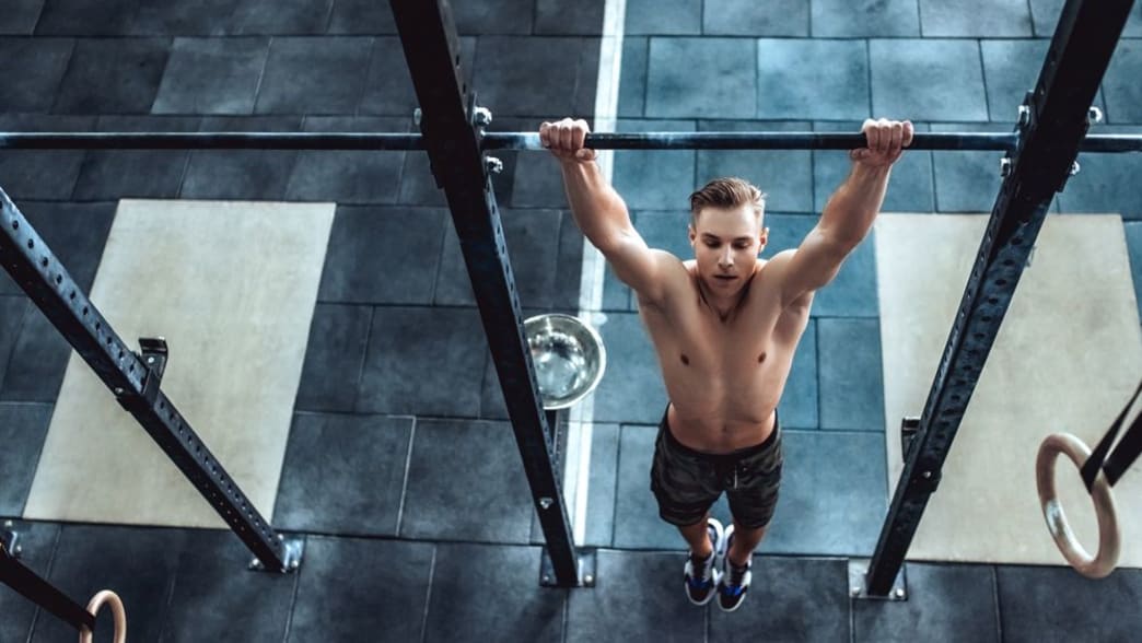 Try These Isometric Exercises And Get Stronger Without Moving