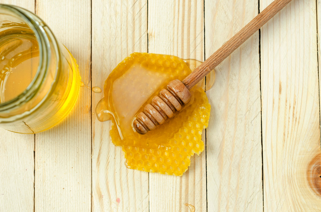 Natural Sugar Alternatives - Honey