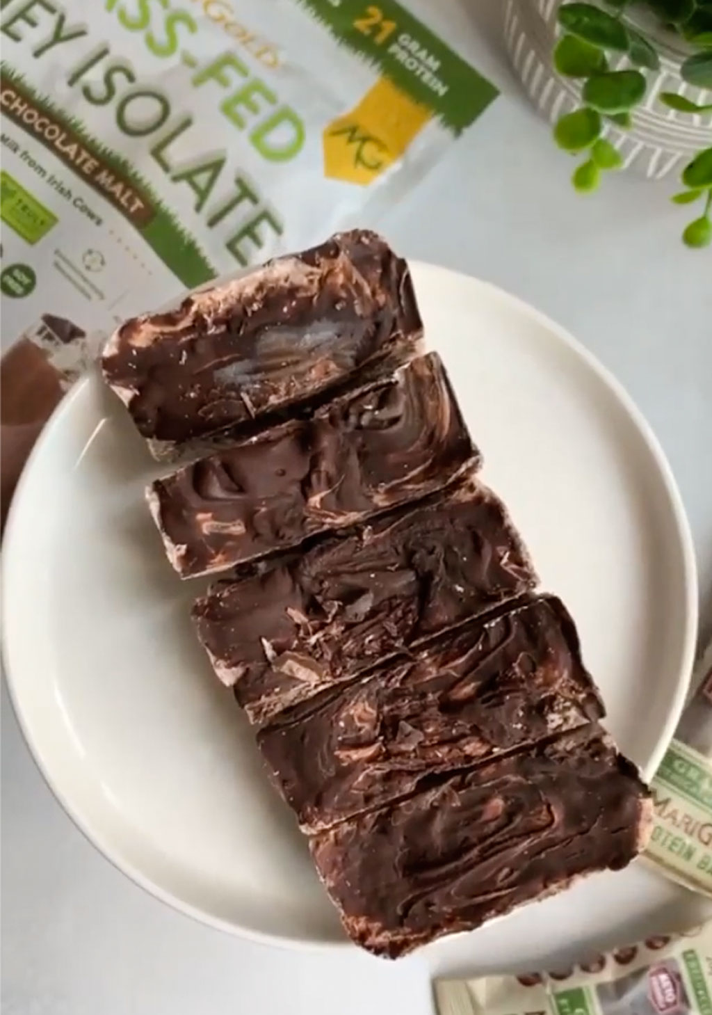 Silky Brownie Protein Bars